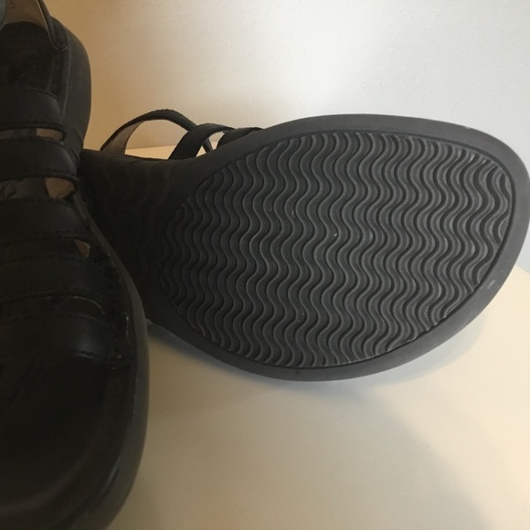 Bogs Sandal - Picture 2 of 3